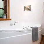 4 Star Holiday Home In Ebeltoft Сasa de vacaciones *