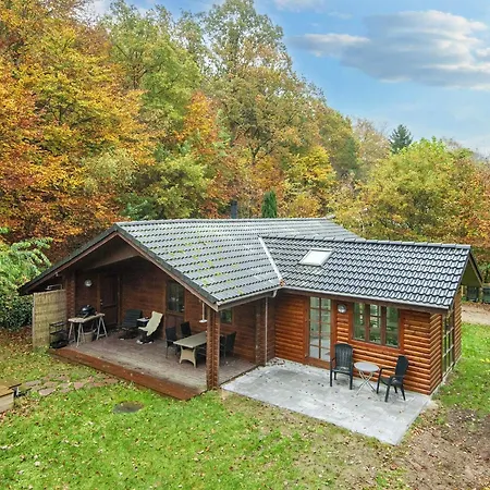 4 Star In Holiday home *
